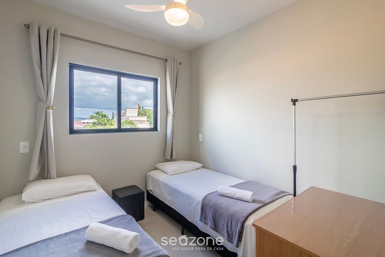 Apt en cond. c/ pisc. 650m de Beto Carrero LAV0308