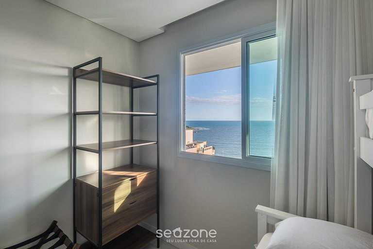 Apto em cond. com fácil acesso ao mar ARE1502