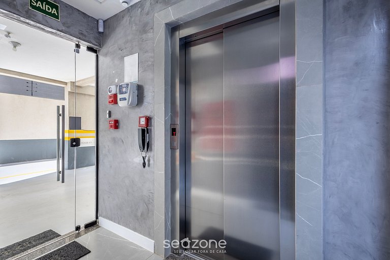 Apto c/ churrasq. e vista mar em Itajubá IBH0201