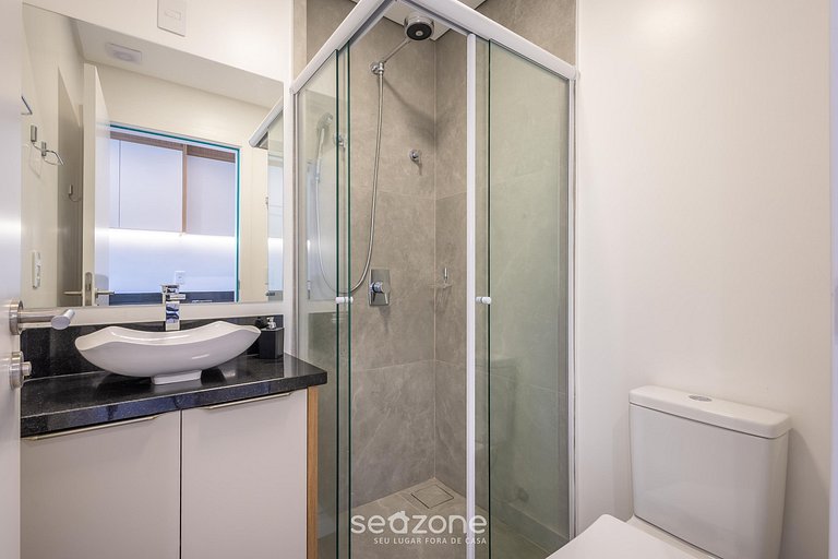 Estúdio c/ Varanda a 50 m da Praia PSO0303