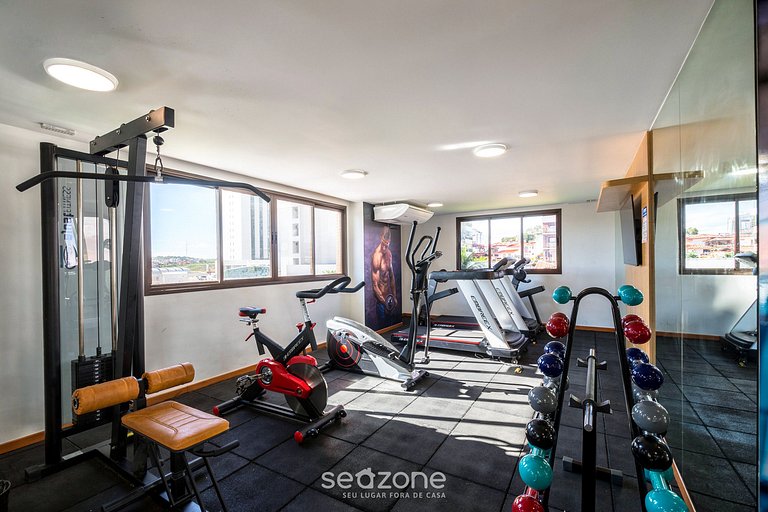 Estúdio em Cond. c/ Piscina e Academia FTW1106