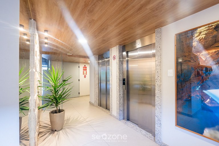 Estúdio em Cond. c/ Piscina e Academia FTW1106