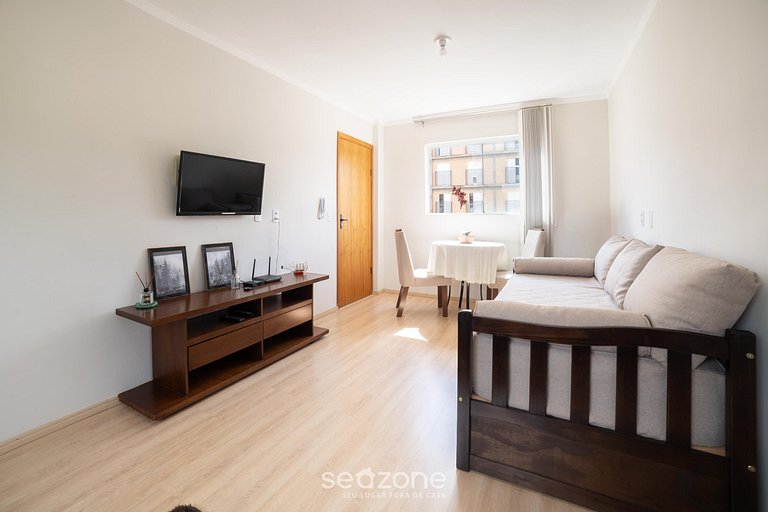 Apt c/ terraza c/ vistas a la montaña CLD0032