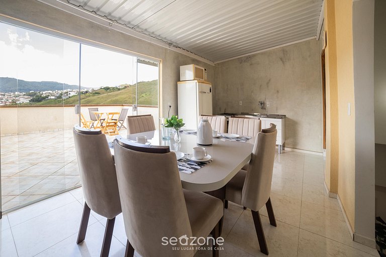 Apt c/ terraza c/ vistas a la montaña CLD0032