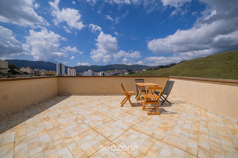 Apt c/ terraza c/ vistas a la montaña CLD0032