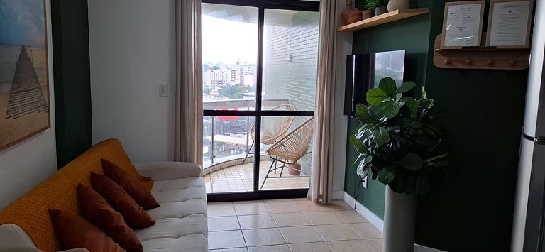 Apto em Cond. c/ Piscina a passos da Praia ESN0702