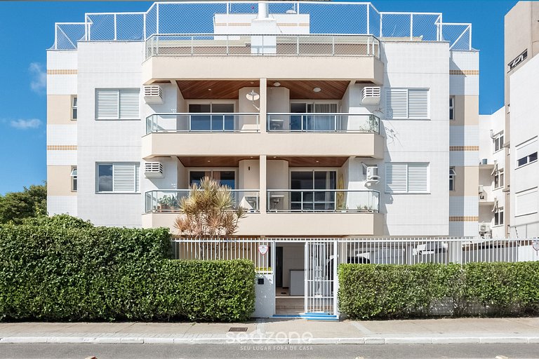 Apto c/ Churrasq. a 300m da Praia EPW0202