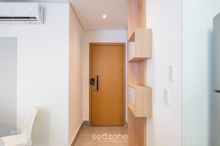 Apto de 2 DRs en edificio c/ piscina GRLB1303