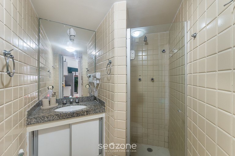 Apt en Cond. c/ Piscina, a pasos del mar ESN0702