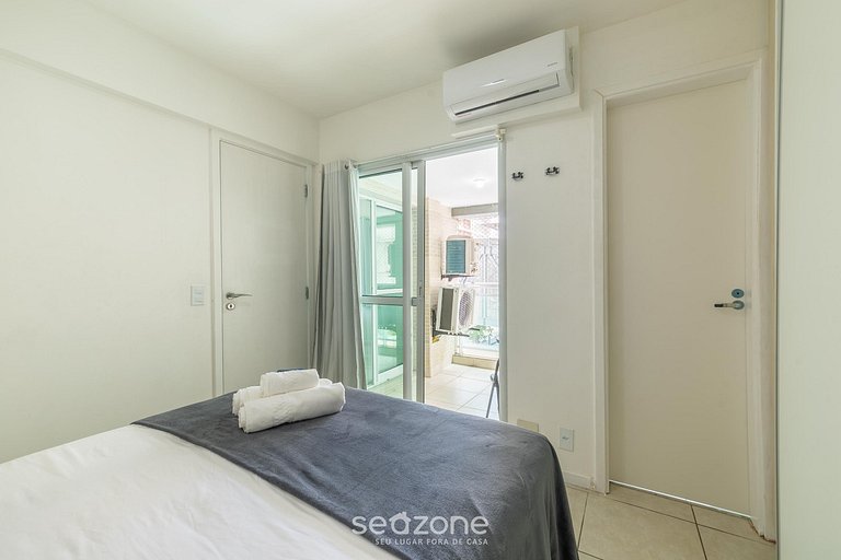 Apto em Cond. c/ Piscina a 400m da Praia TAU0204