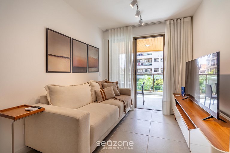 Apto c/ varanda, churrasq. e vista piscina ANO0209