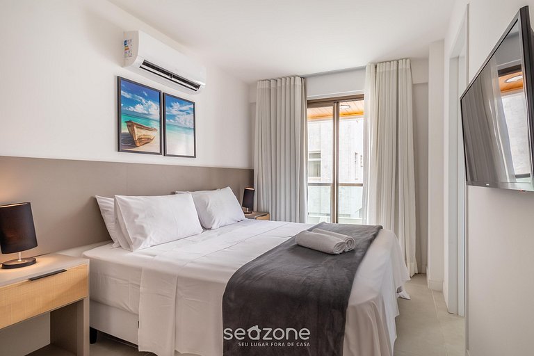 Apto c/ varanda, churrasq. e vista piscina ANO0209