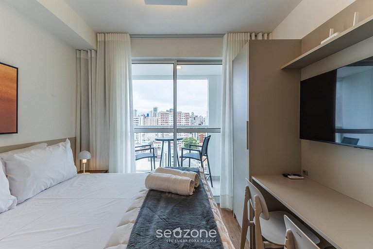 Studio em edif. c/ academia no Centro EMW1520