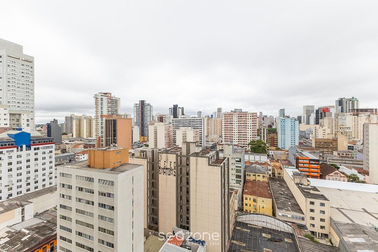 Studio em edif. c/ academia no Centro EMW1520