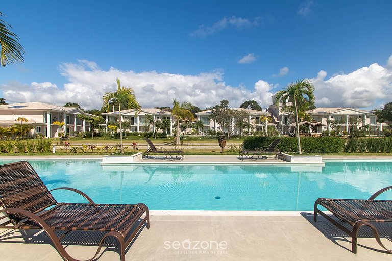 Casa 3 Suíte c/ Hidro e Piscina Privativas MGI0068