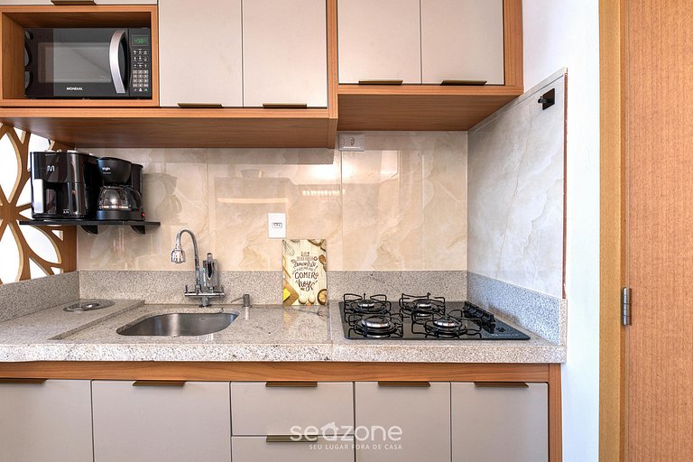 Apt a 160m do mar em cond. c/ piscina SAA0906