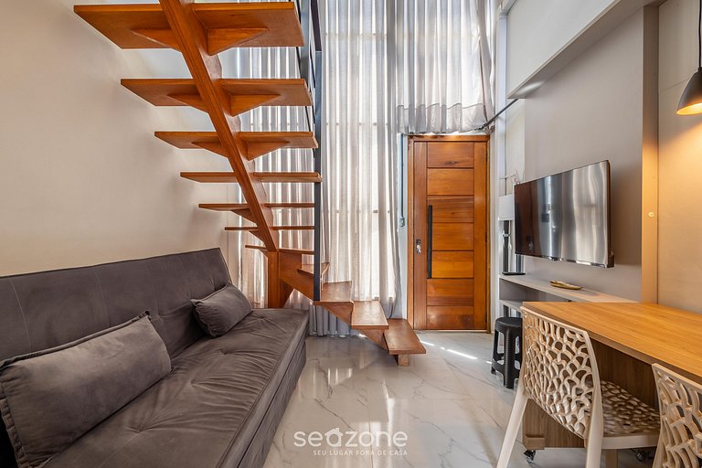 Loft a 50 m da Praia do Camacho PLO0005