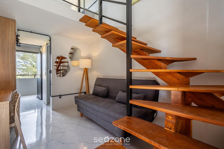 Loft a 50 m da Praia do Camacho PLO0005