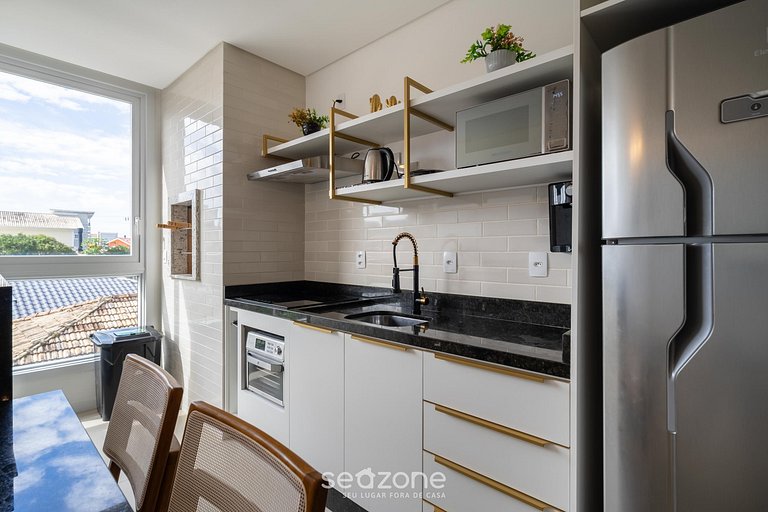 Apto em Cond. c/ Piscina a 500m do Mar MNC0203