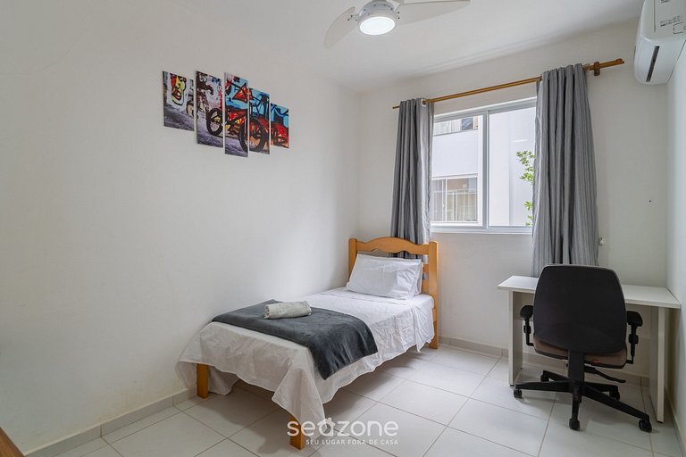 Apto em Cond. c/ Piscina em Canasvieiras RPC0101