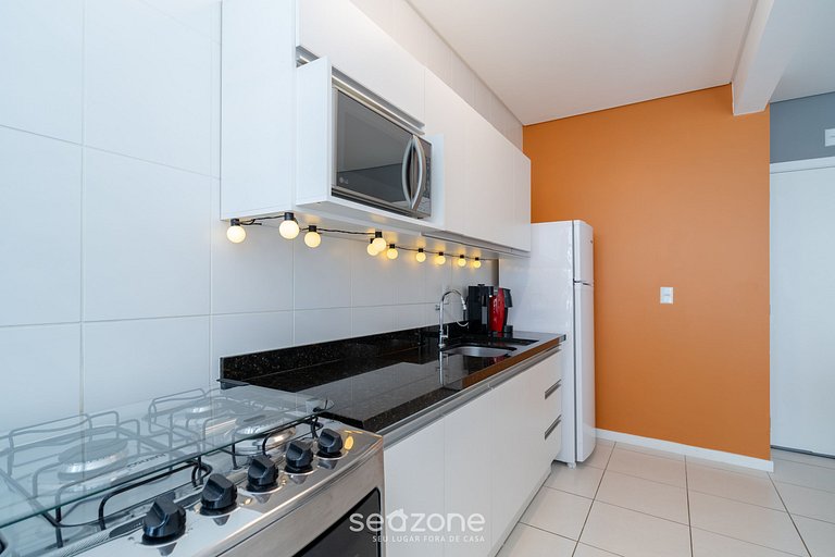 Apto c/ Churrasqueira a 600m da Praia ISA0105