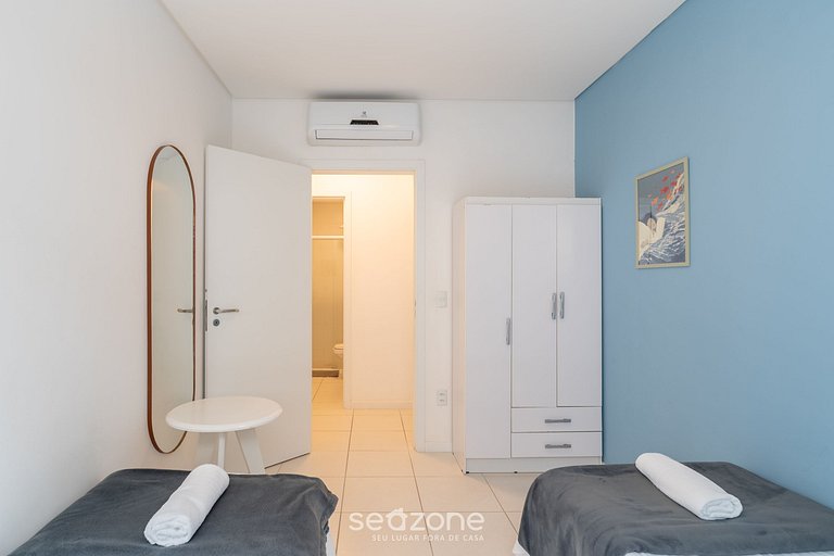 Apto c/ Churrasqueira a 600m da Praia ISA0105