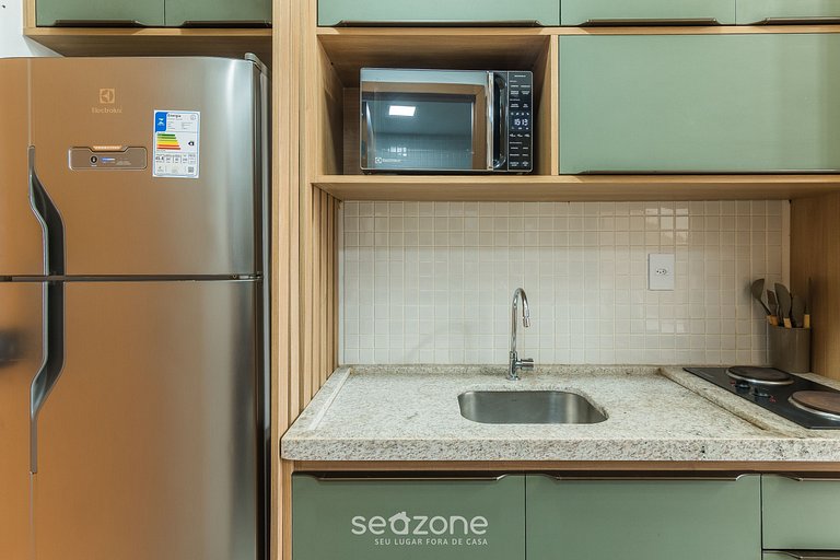 Studio em prédio c/ piscina no rooftop SMT0124