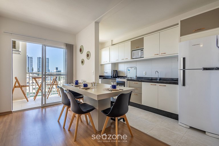 Apto c/ churrasqueira e vista lateral mar VAC1604