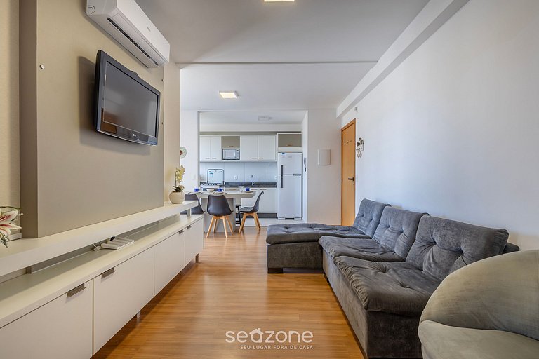 Apto c/ churrasqueira e vista lateral mar VAC1604