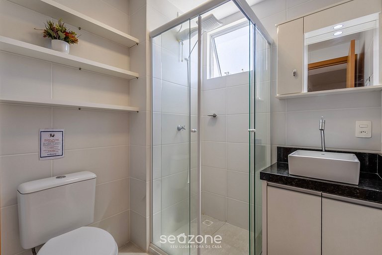 Apto c/ barbacoa y vista lateral al mar VAC1604