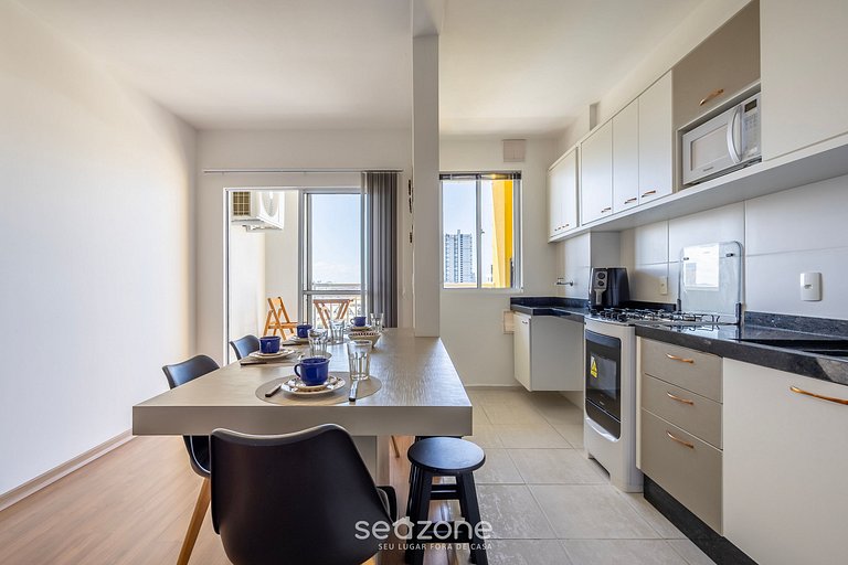 Apto c/ barbacoa y vista lateral al mar VAC1604