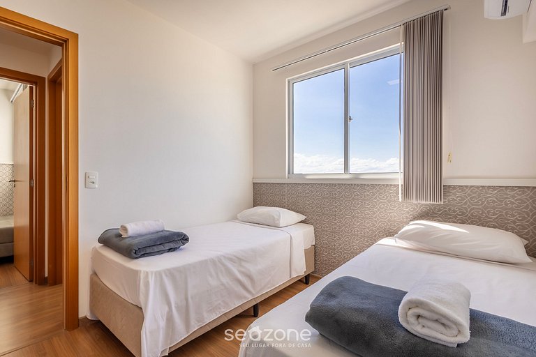 Apto c/ barbacoa y vista lateral al mar VAC1604