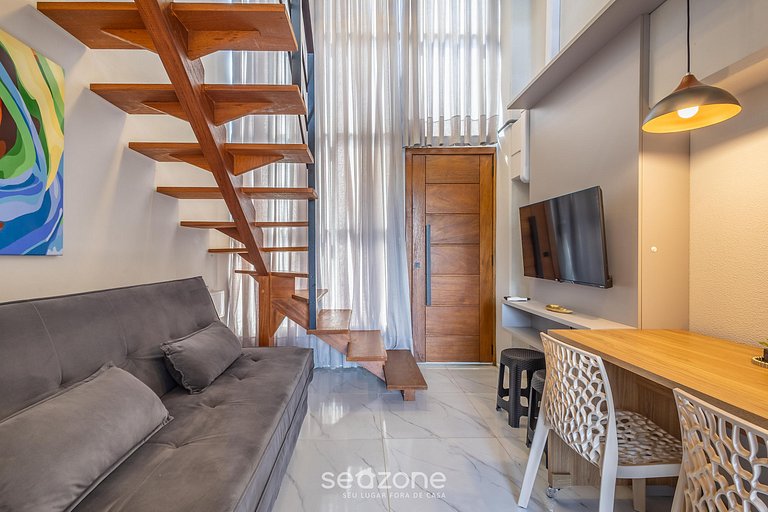 Loft moderno c/balcón a 50 m de la playa PLO0001