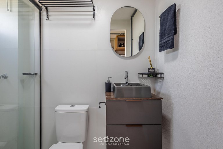 Loft Moderno c/Varanda a 50m da Praia PLO0001