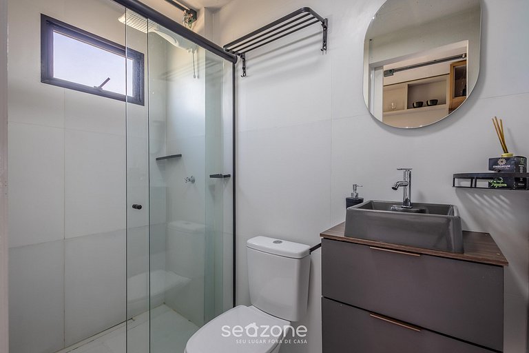 Loft Moderno c/Varanda a 50m da Praia PLO0001