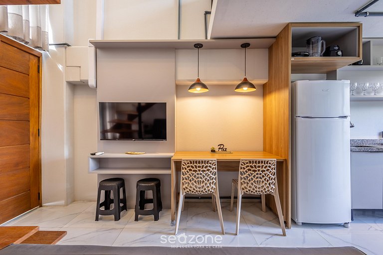 Loft Moderno c/Varanda a 50m da Praia PLO0001