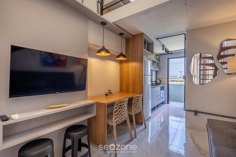 Loft moderno c/balcón a 50 m de la playa PLO0001