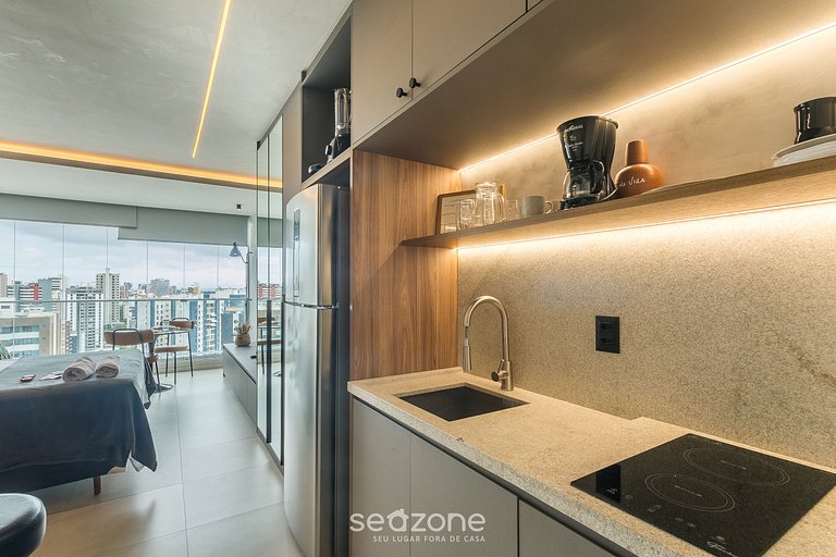 Studio con balcón en edificio con piscina URB1406