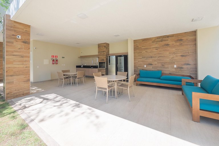 Apto em Cond. c/ Piscina em Guarajuba AGU0000