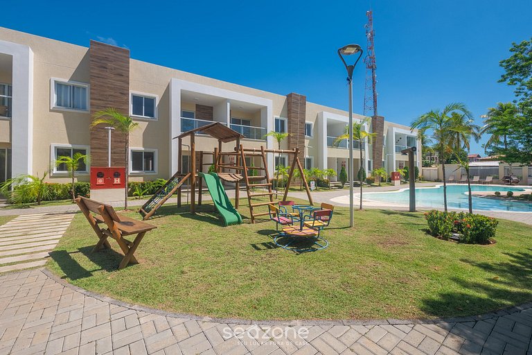 Apto em Cond. c/ Piscina em Guarajuba AGU0000