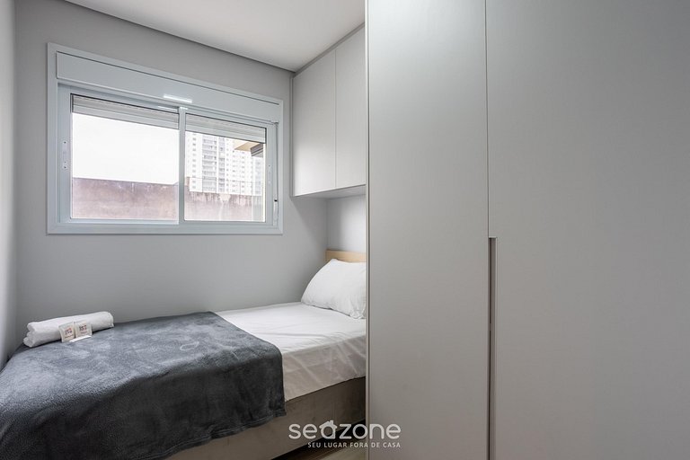 Apto em cond. c/ Piscina a 350 m do metrô IPI0027