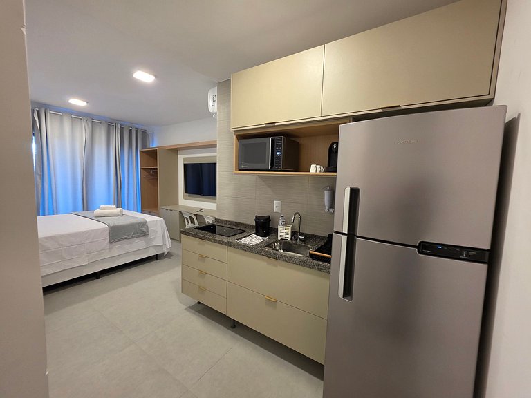 Studio em Cond. c/ Piscina e Vista mar SBZ0207