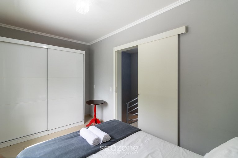 Casa c/ 3Qts, 650m do Shopping em Blumenau NCS0003