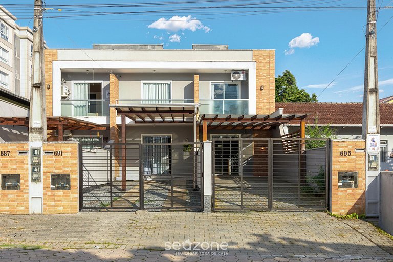 Casa 3-DR, 650 m del cen. comerc, Blumenau NCS0003