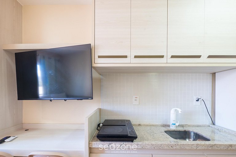 Studio em prédio c/ piscina a 70m da Praia SMA0314