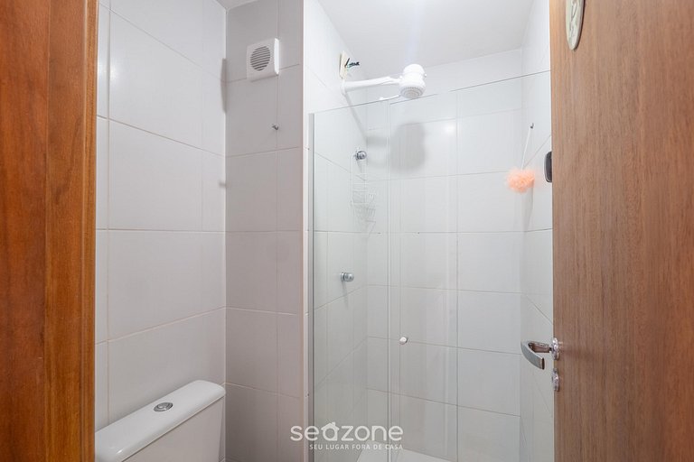 Apto em Cond. c/ Piscina a 300m da Praia HOR0285