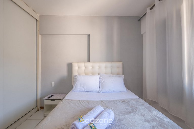 Apto em Cond. c/ Piscina a 300m da Praia HOR0285