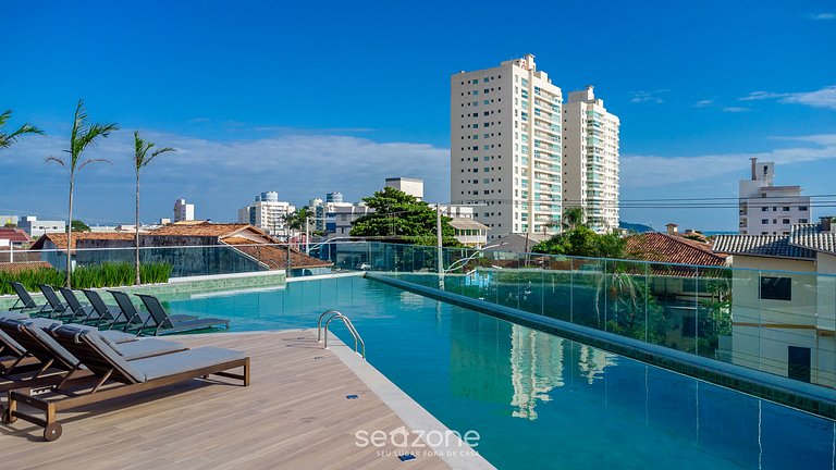 Apto em Cond. c/ Piscina e Vista Mar - BHC1206