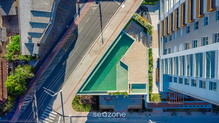 Apto em Cond. c/ Piscina e Vista Mar - BHC1206