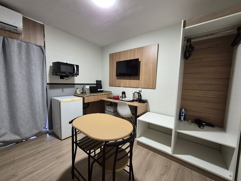 Studio en condo con piscina en Alto da XV UPP0605